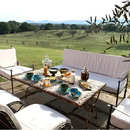 Farm stay Tenuta Di Paternostro Vetralla