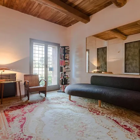 Tenuta Di Paternostro Farm stay *