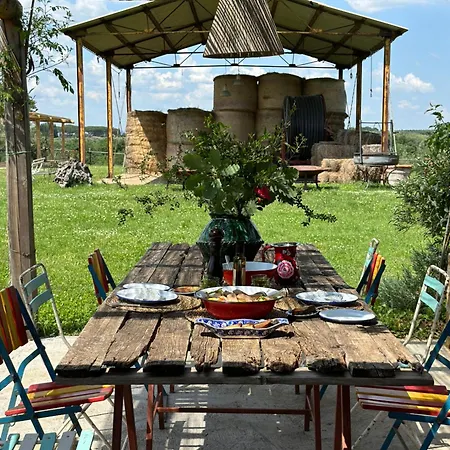 Farm stay Tenuta Di Paternostro Vetralla