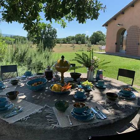 Farm stay Tenuta Di Paternostro *